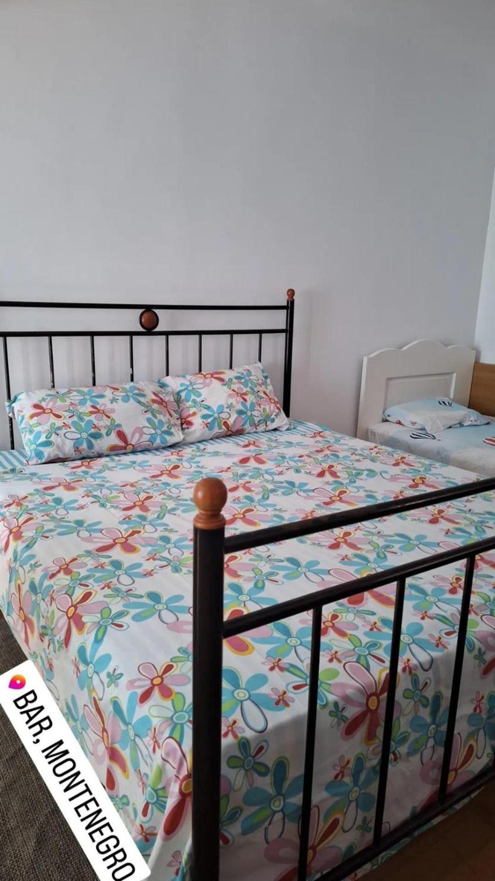 Guesthouse Mare Bar Luaran gambar