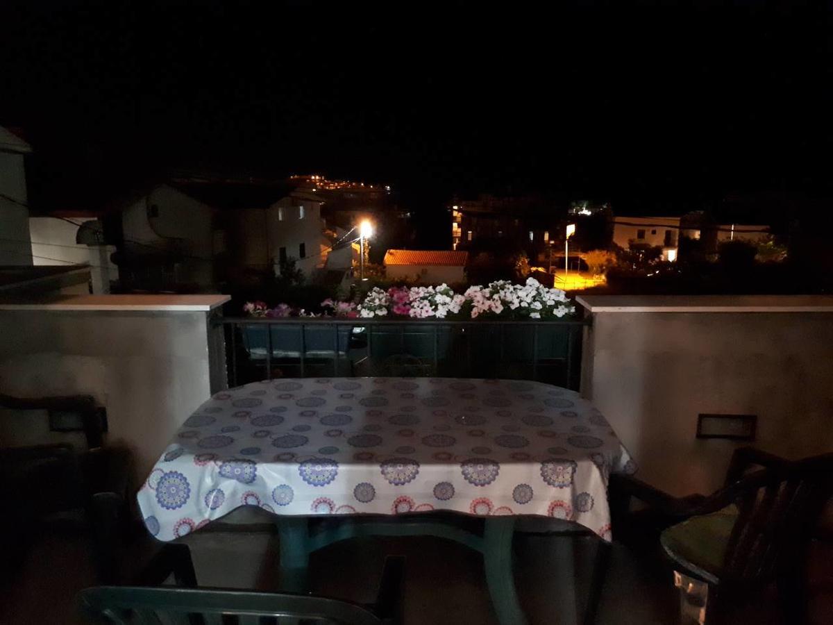 Guesthouse Mare Bar Luaran gambar
